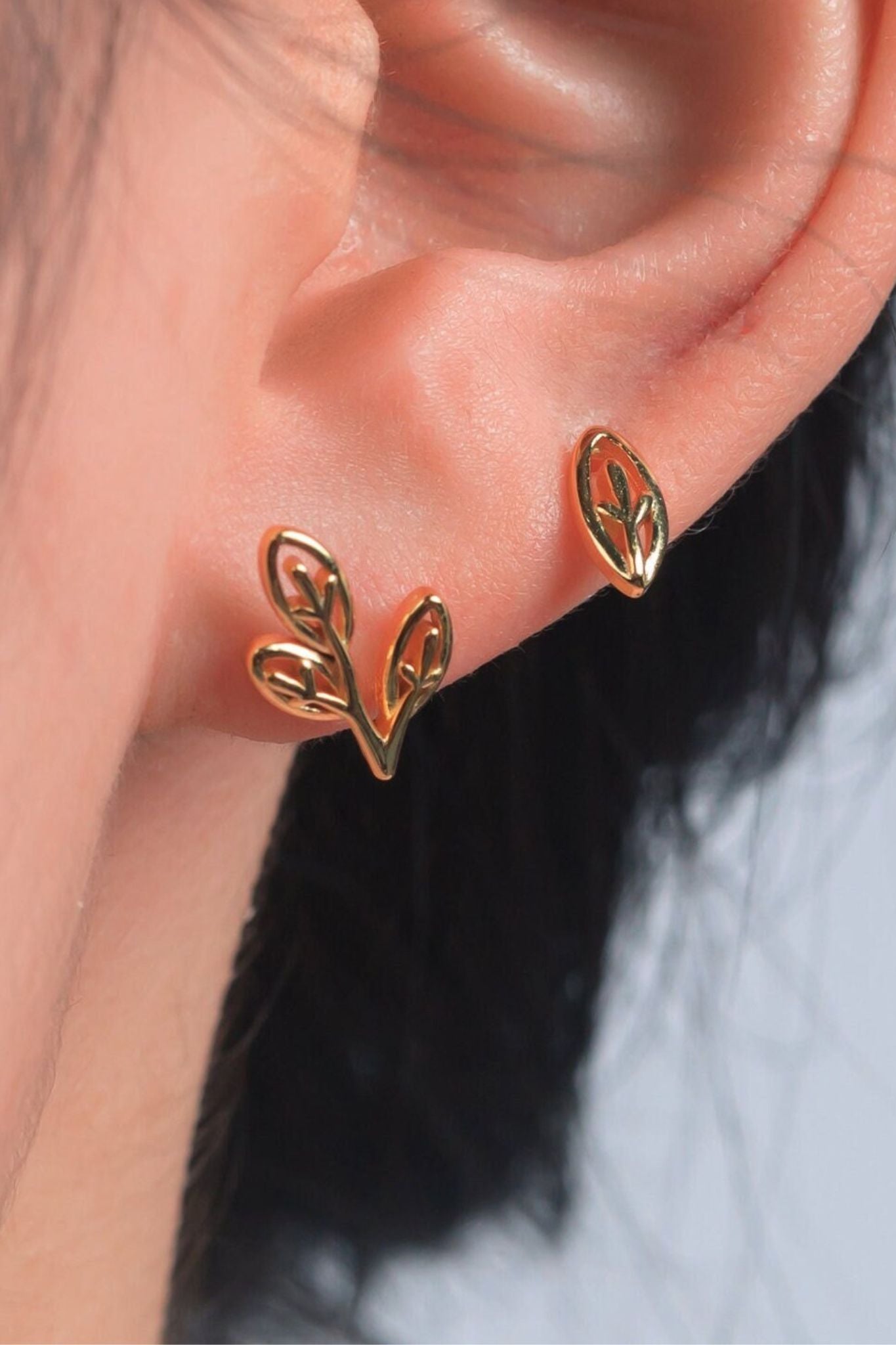 Silver Mia Gioielli Silver Sterling Silver Olive Leaf Mismatched Studs, Image 2 of 3