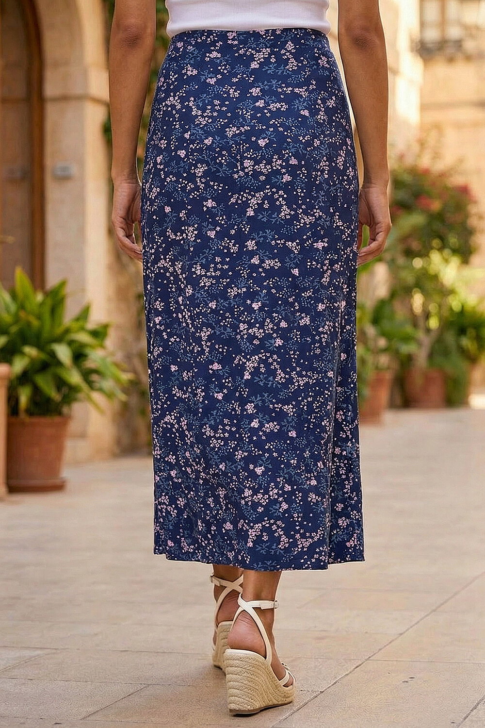 Navy  Floral Print Elastic Waist Midi Stretch Skirt, Image 4 of 4