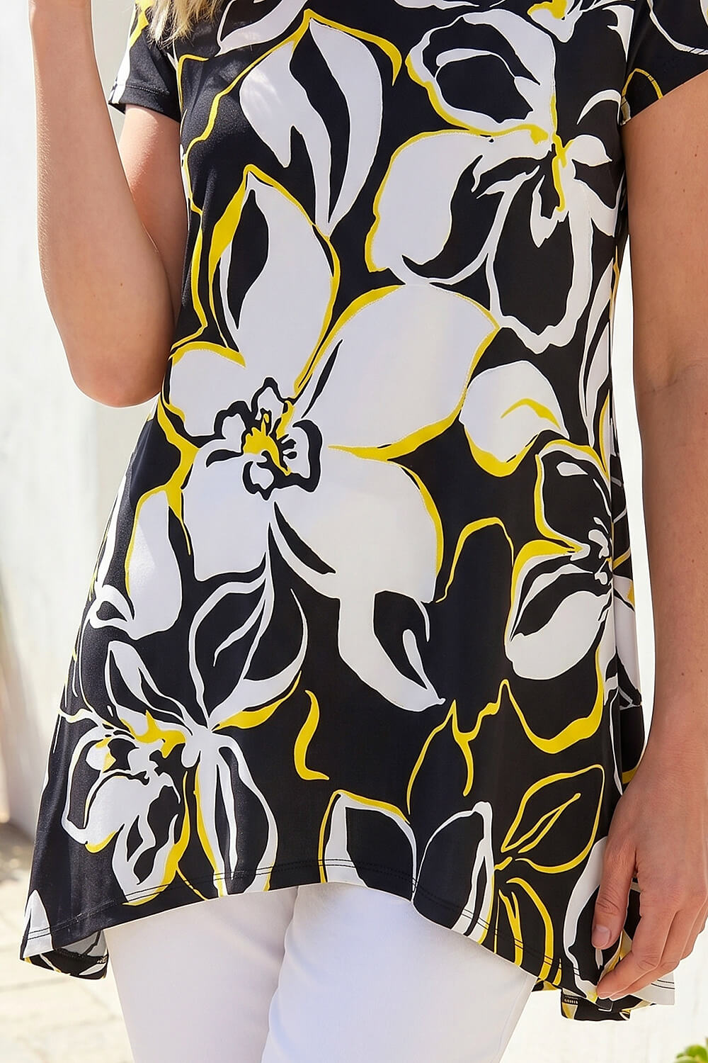 Yellow Textured Floral Hanky Hem Top, Image 5 of 4
