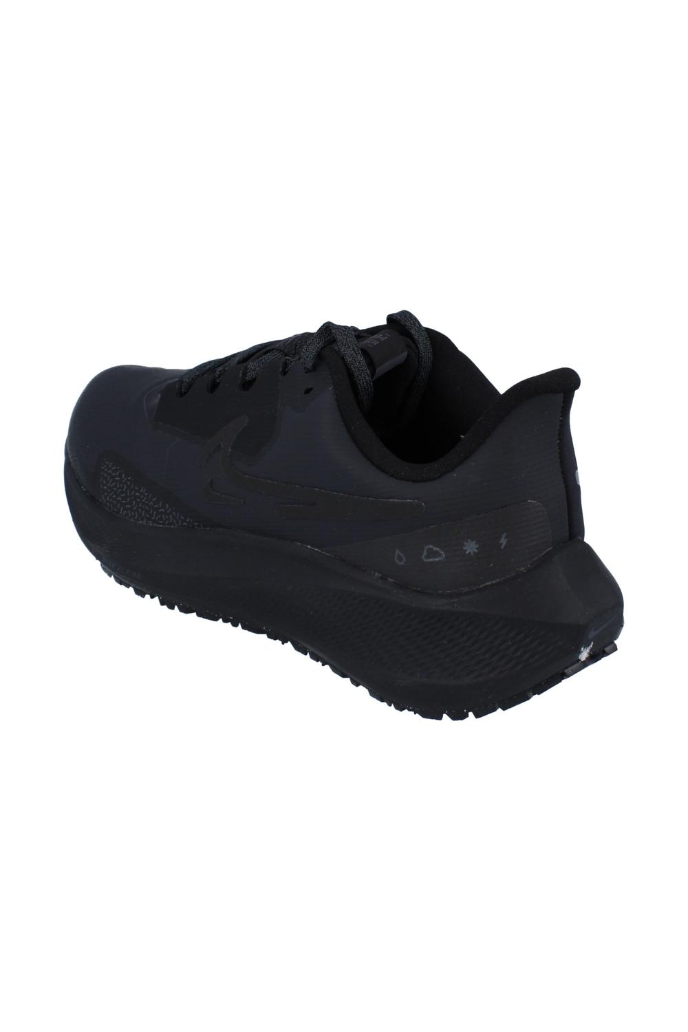 Black Air Zoom Pegasus Shield Running Trainers, Image 3 of 6