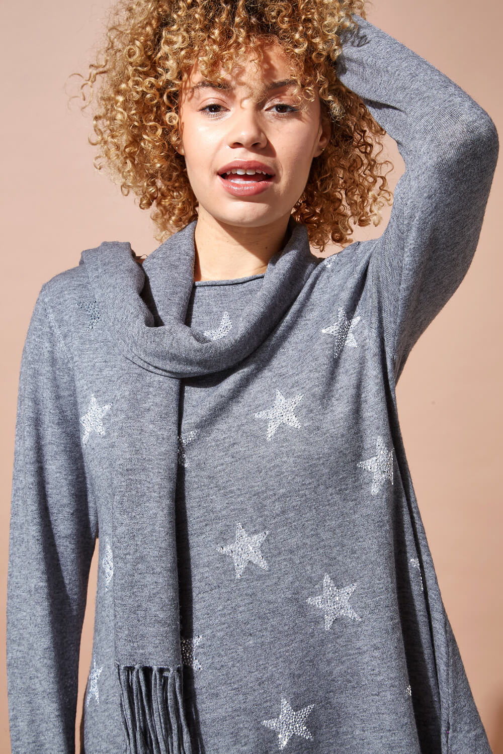Light-grey Star Print Knitted Tunic with Tassel Scarf, Image 4 of 4