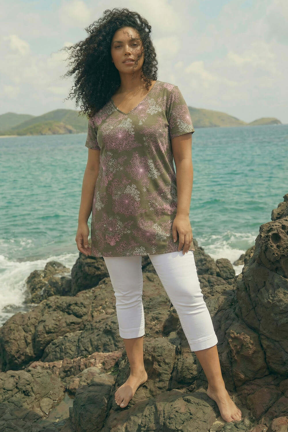 Roman Curve Women's Khaki Floral Bar Back Stretch Top Size 20