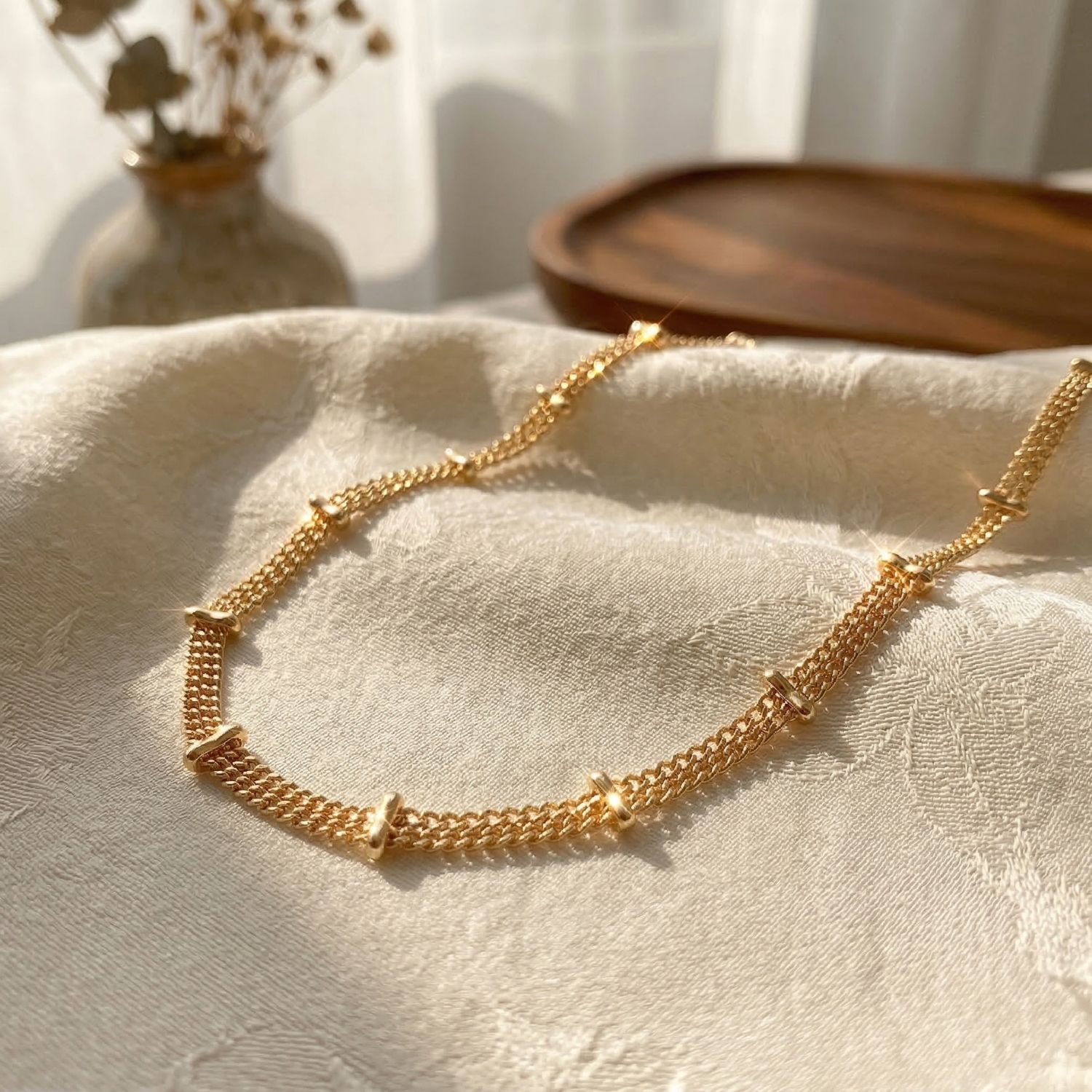 Metallic 18Ct Gold Plated Bar Curb Chain Necklace