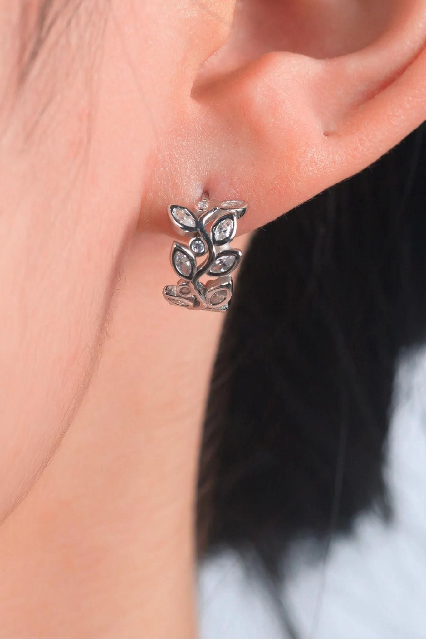 Silver Mia Gioielli Silver Sterling Silver Olive Leaf CZ Sparkly Hoops, Image 2 of 3
