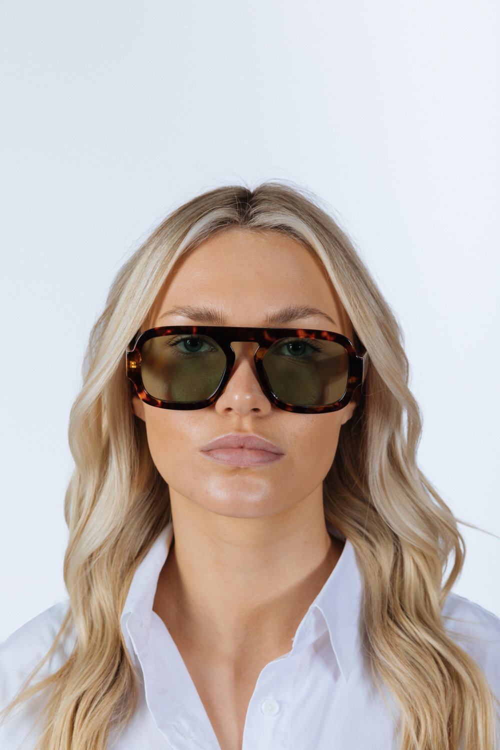 Green Retro Navigator Sunglasses, Image 3 of 6