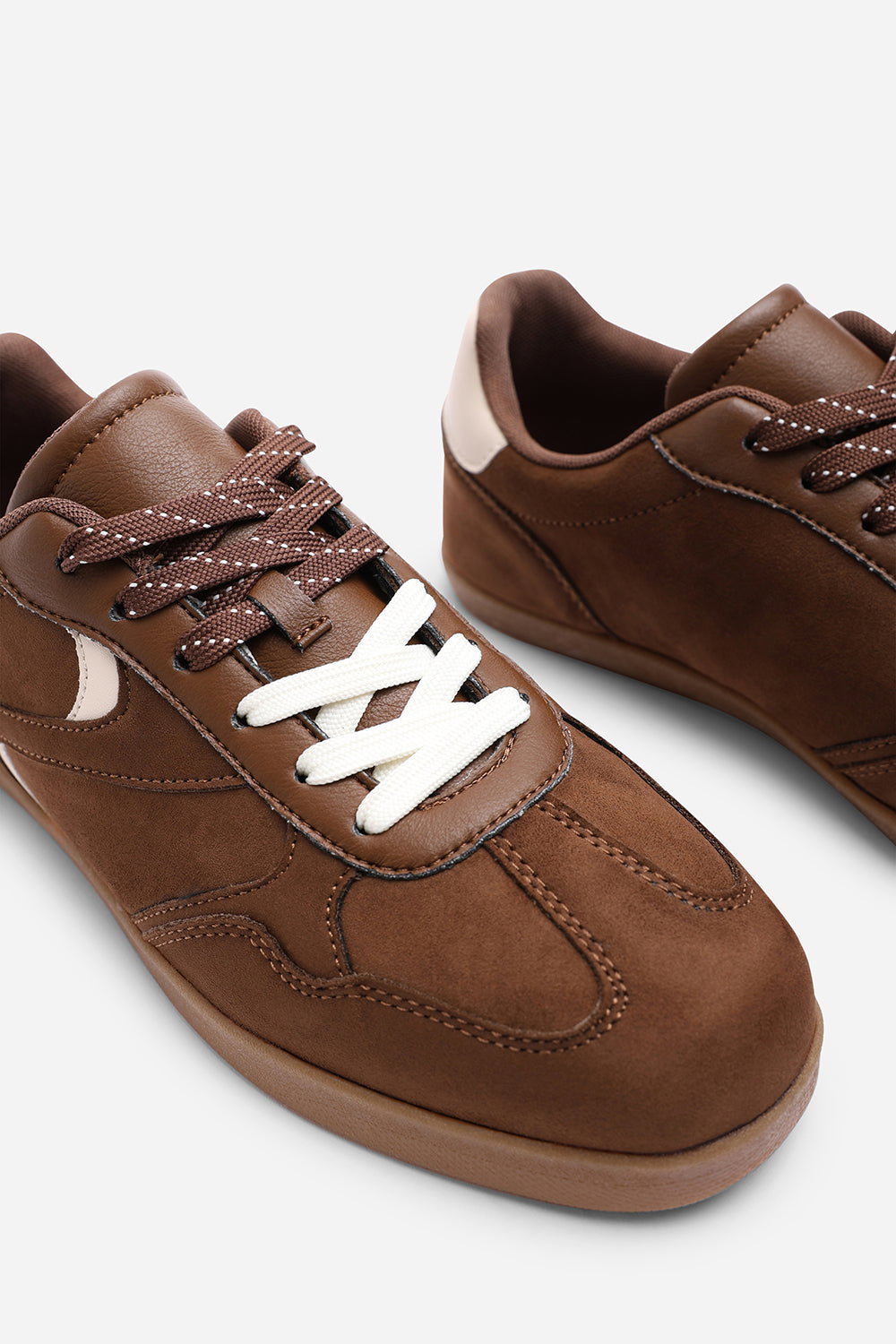 Brown Anaiah Low Profile Side Panel Detailed Trainer, Image 5 of 6