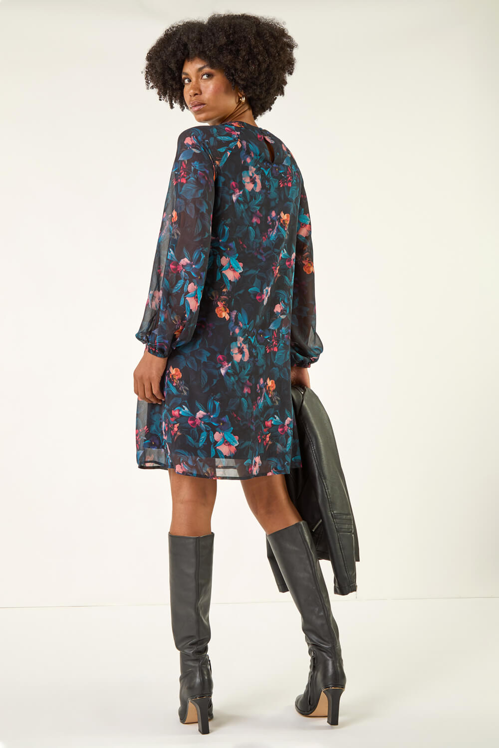 emerald green midi dress Piper theme:New Season Ashley Furniture Rowley Creek Color:Multicolored with gold accent