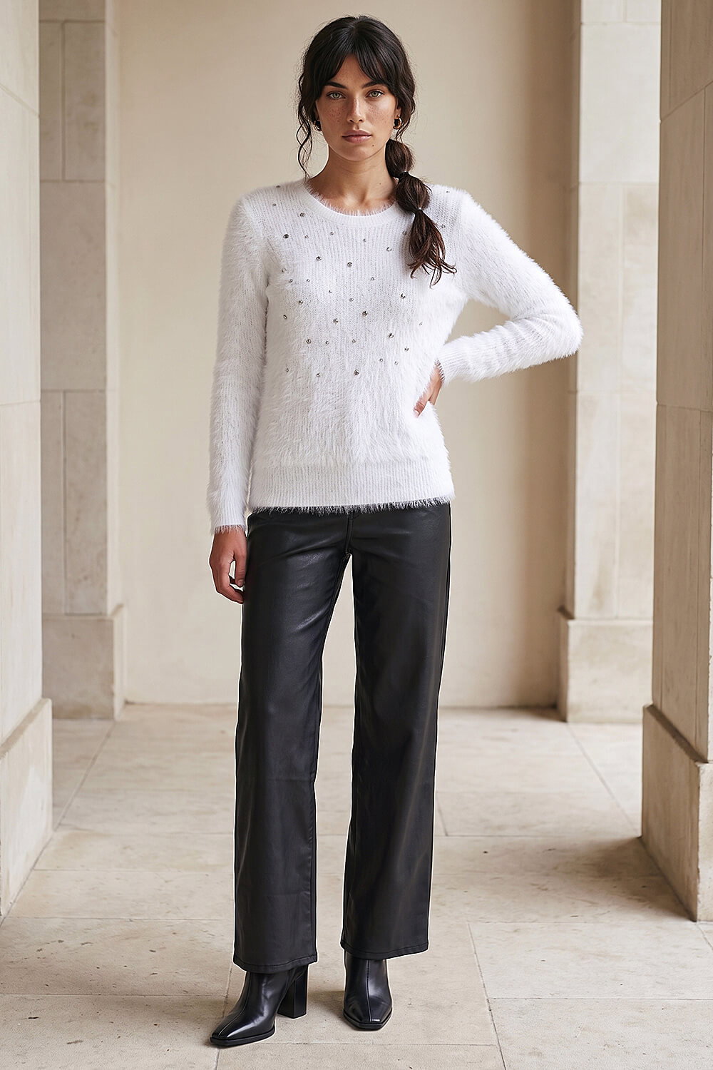 Roman Women's Ivory Sparkly Fluffy Knit Jumper Size 10