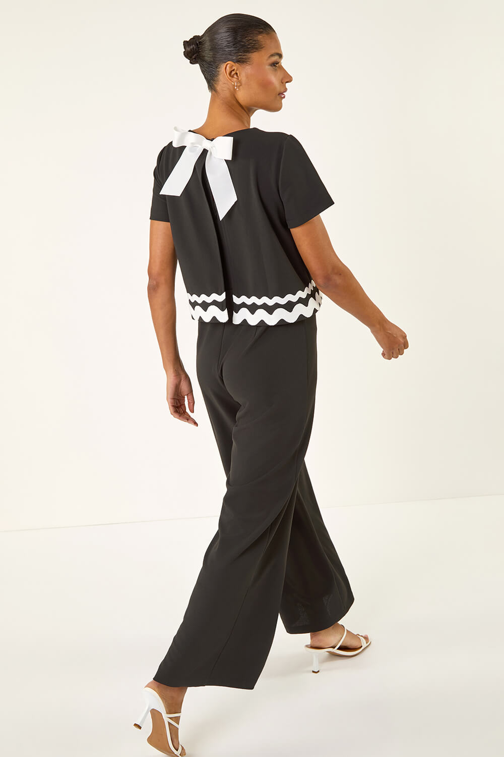 Roman Women's Black Ric Rac Trim Stretch Jumpsuit Size 10