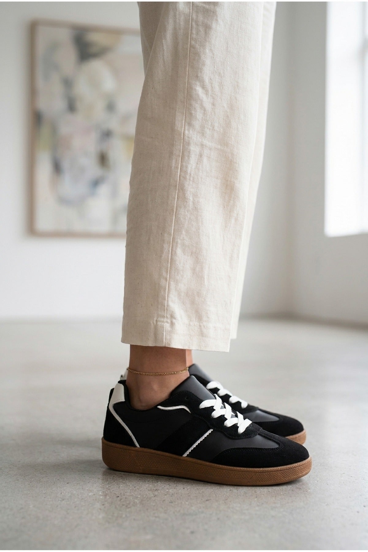 Black iKrush Black Saoirse Retro Style Trainers, Image 5 of 8