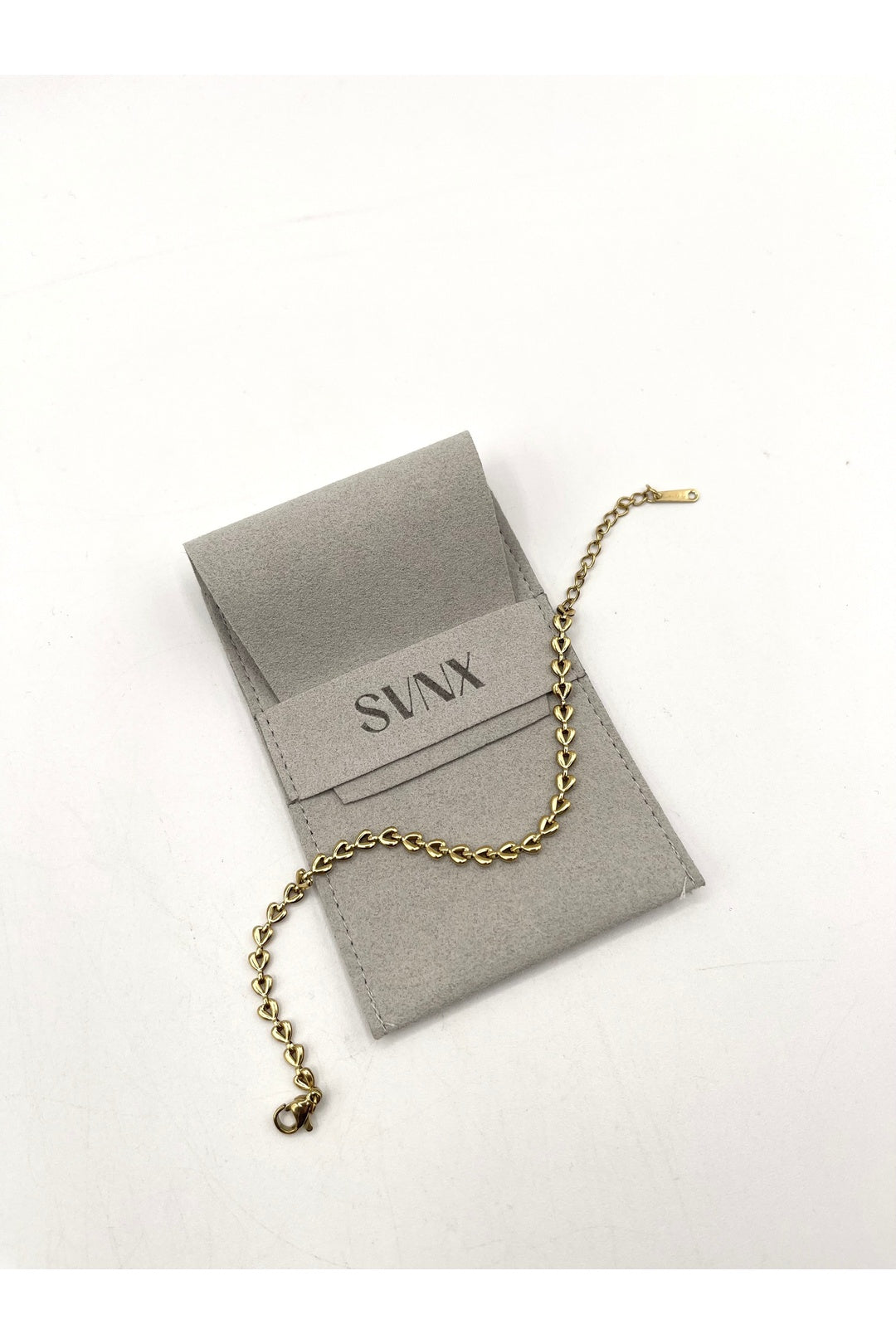 Gold Heart Link Bracelet, Image 2 of 4