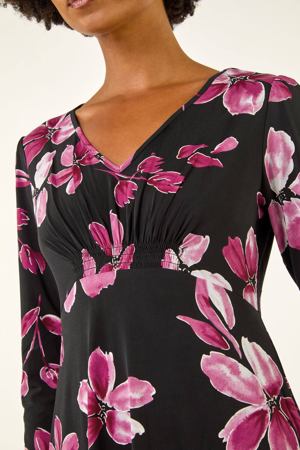 MAGENTA Floral Print Gathered Stretch Midi Dress, Image 6 of 5