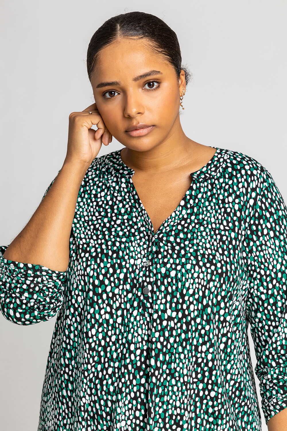 Green Curve Abstract Spot Print Top, Image 5 of 4