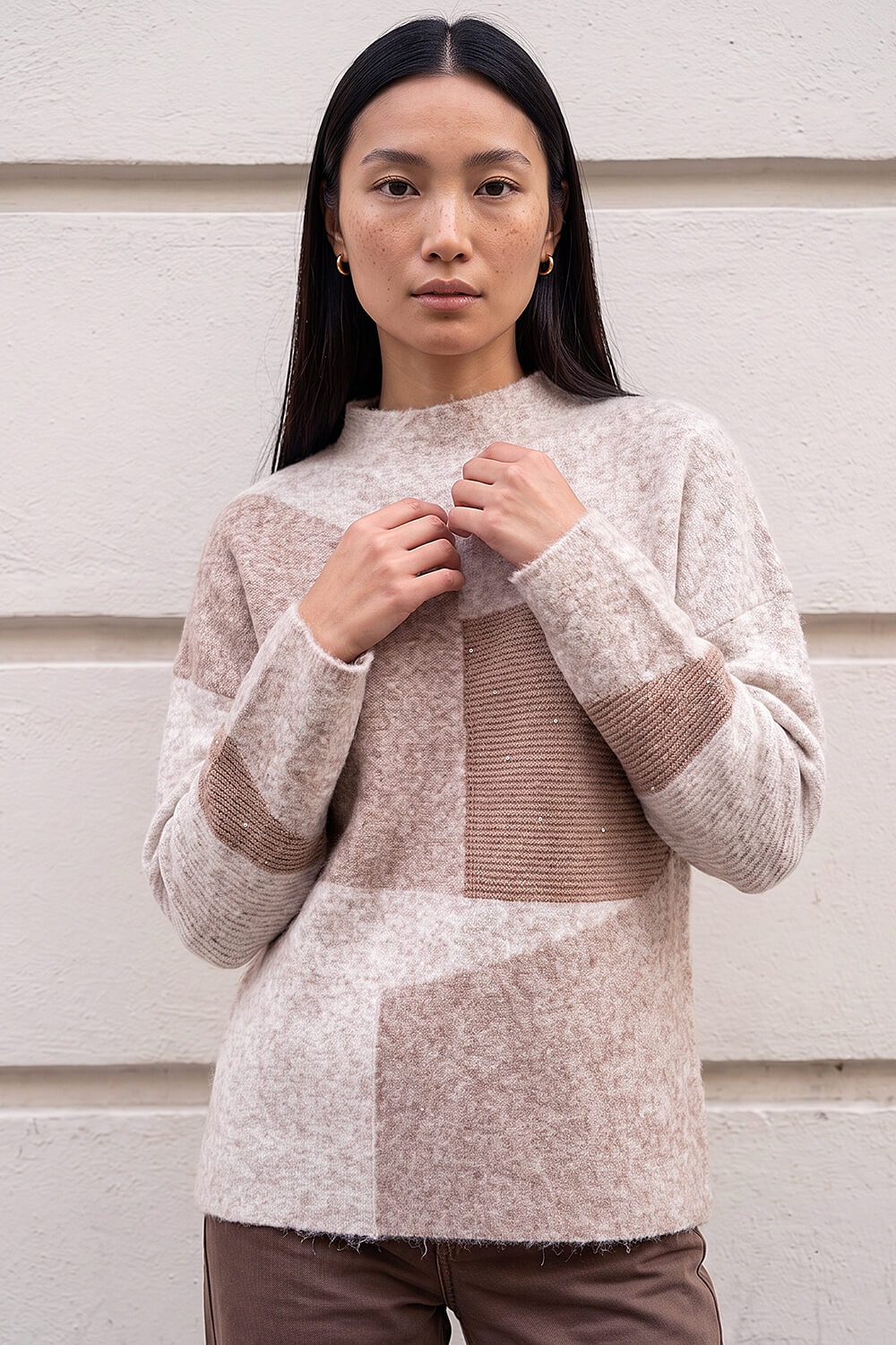 Roman Women's Beige Colour Block Knit Jumper Size 20