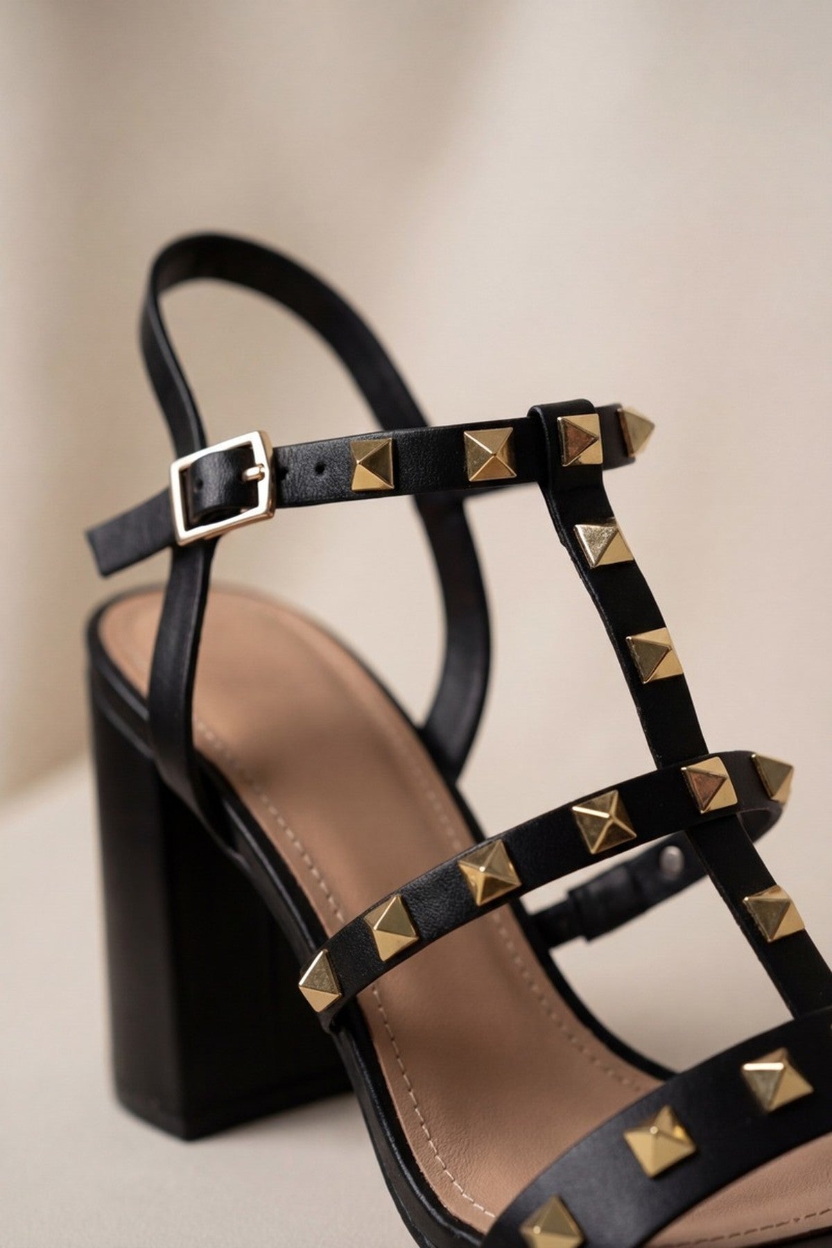 Black iKrush Black Ivy Womens Studded T-Bar Block Heel Sandals, Image 8 of 8
