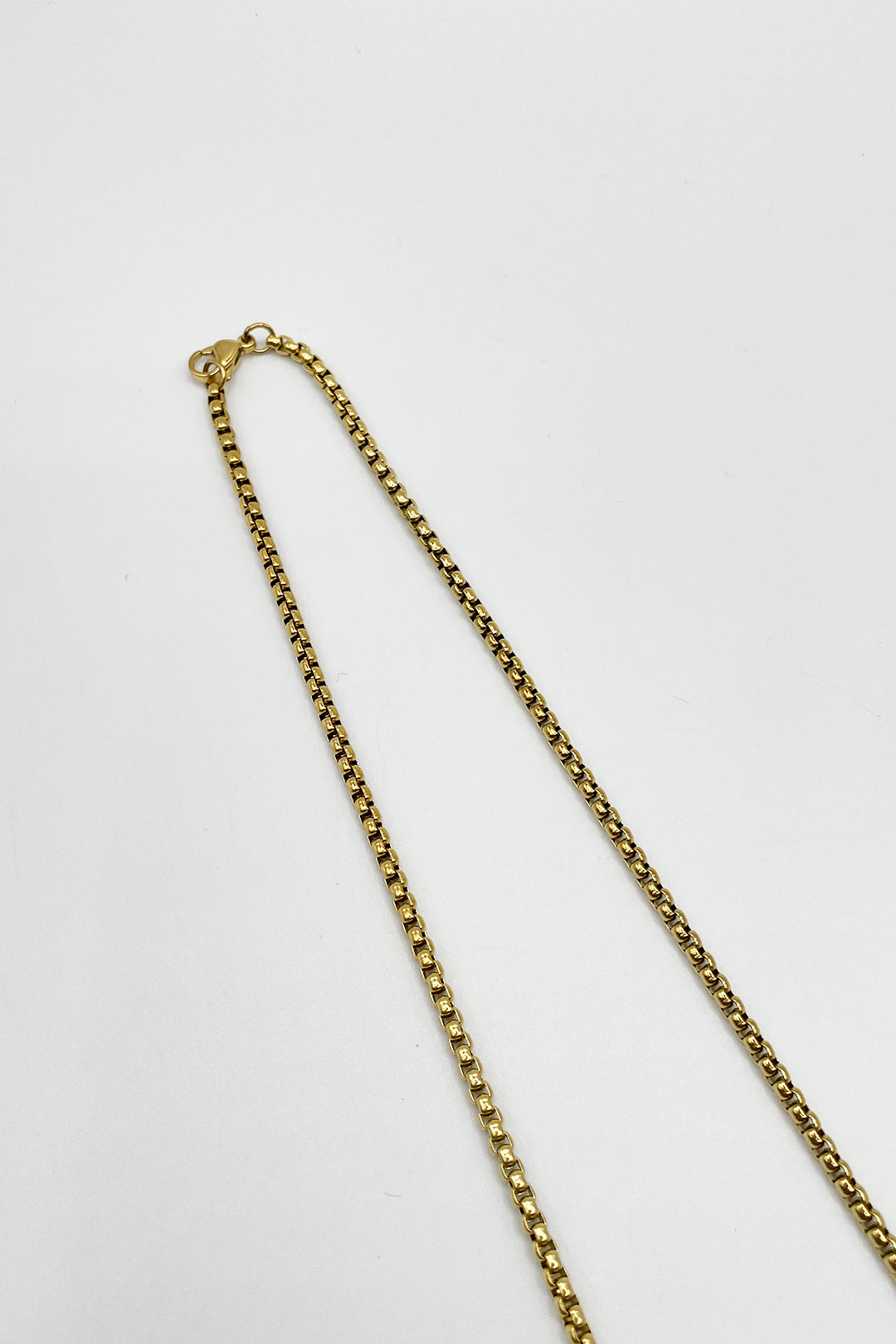 Gold Cross Prendant Necklace, Image 4 of 4