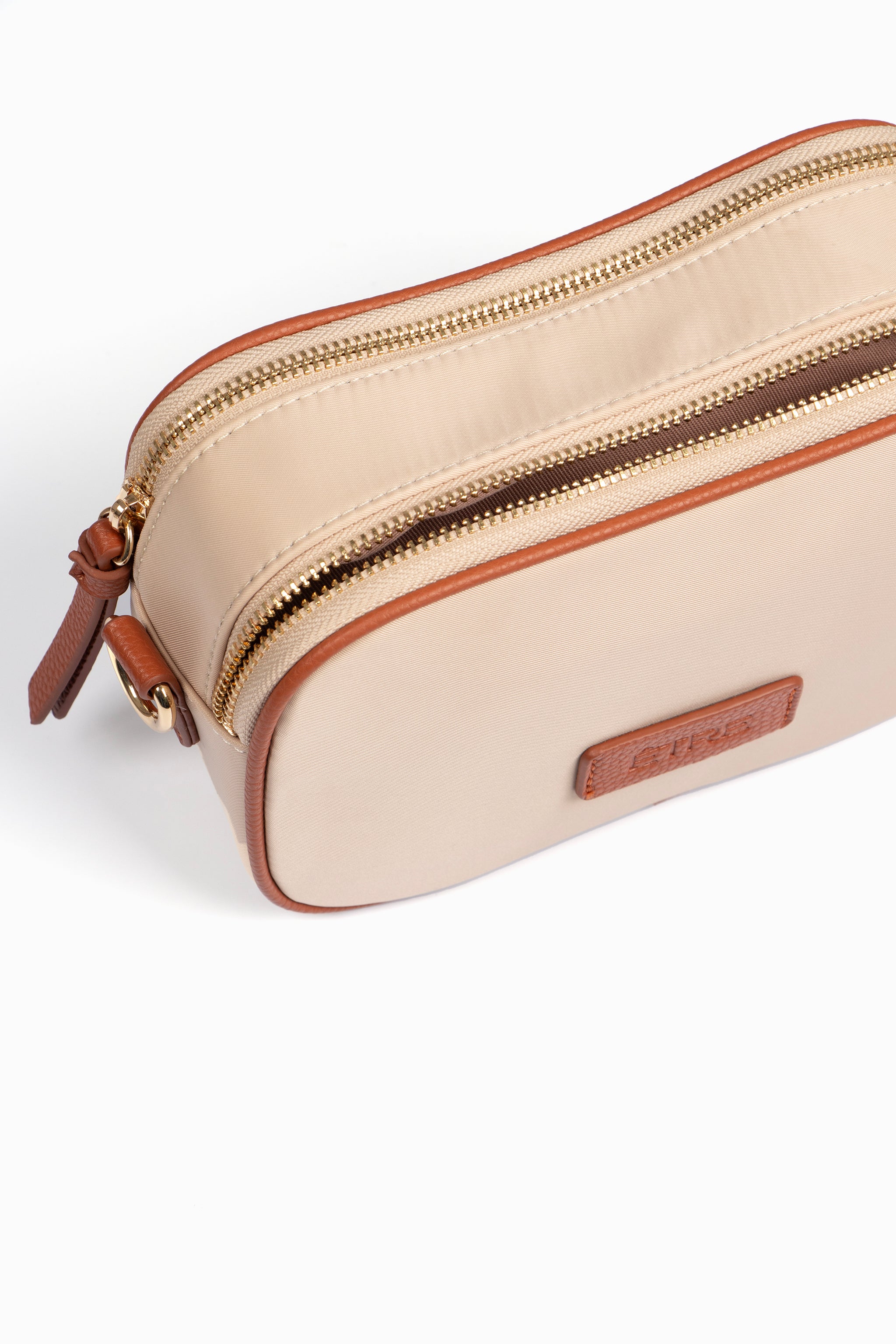 Cream Etre Cream Plain Crossbody Camera Bag, Image 2 of 2