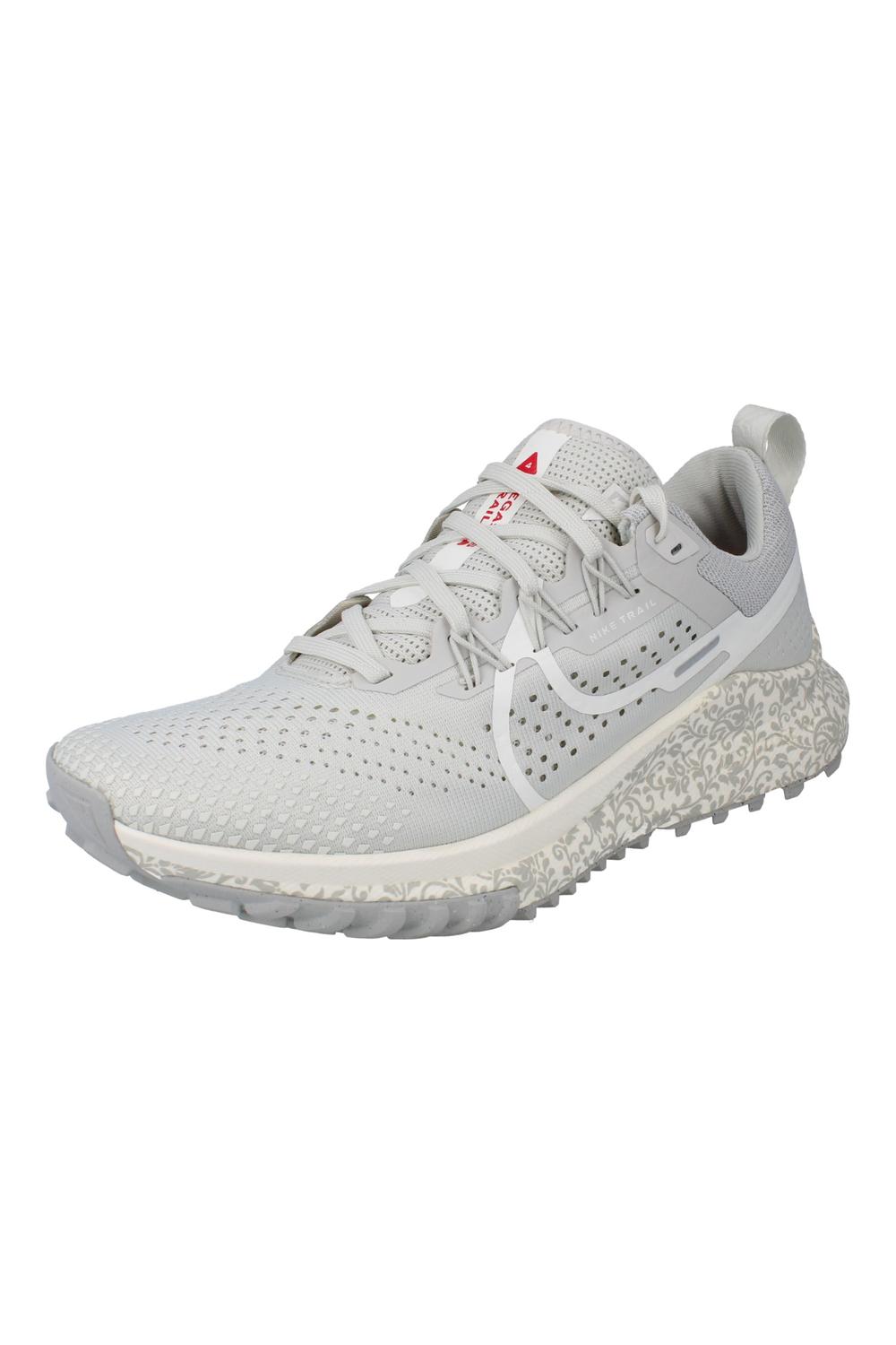 Beige React Pegasus Trail 4 Running Trainers, Image 2 of 6