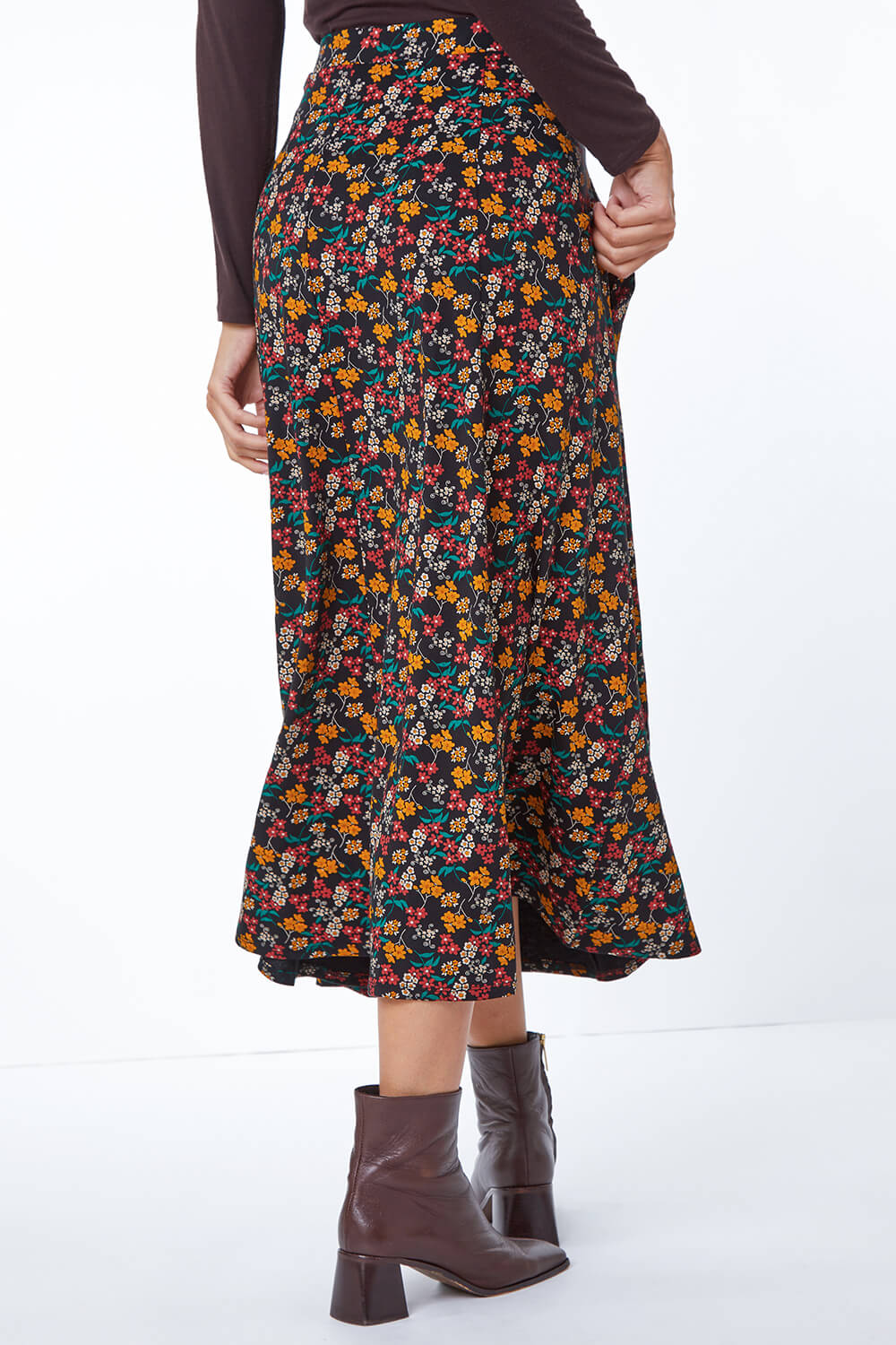 Floral Print Button-Detail Skirt