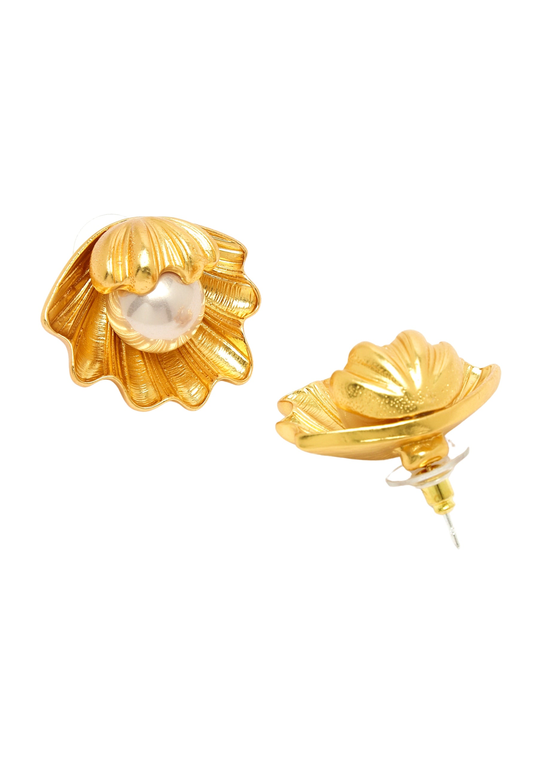 Metallic Sea Shell Pearl Earrings