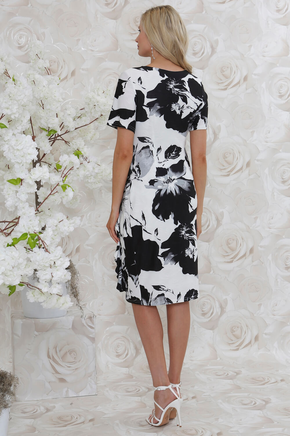 roman originals black and white dresses