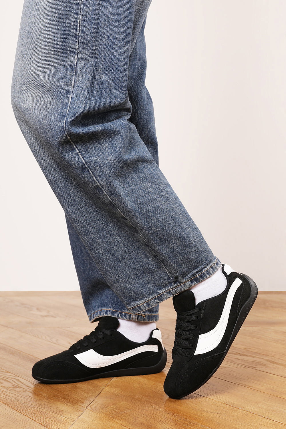 Black 'Venice' Low-Top Lace Up Trainer, Image 8 of 8