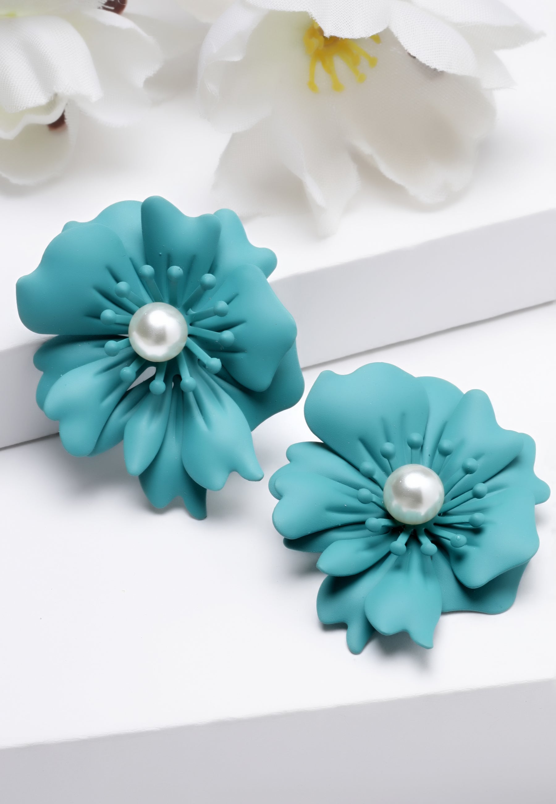 Dark Green AVANT-GARDE PARIS Dark Green Floral Pearl Stud Earrings In Light Pink, Image 2 of 5