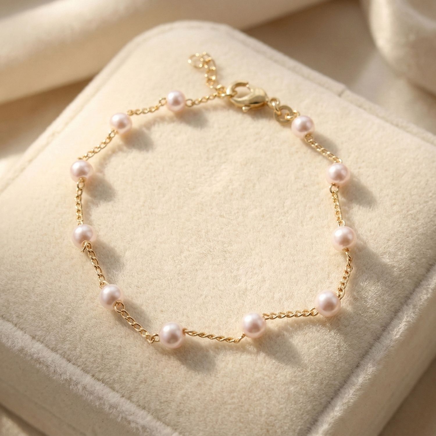 Metallic 18Ct Gold Vermeil Plated Essential Pearl Bracelet