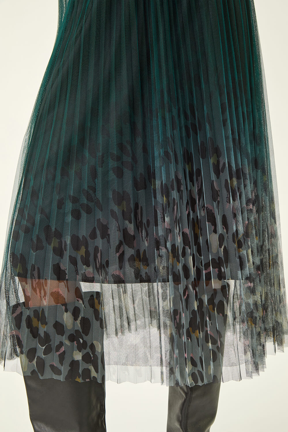 Emerald Printed Pleat Mesh Skirt, Image 6 of 5