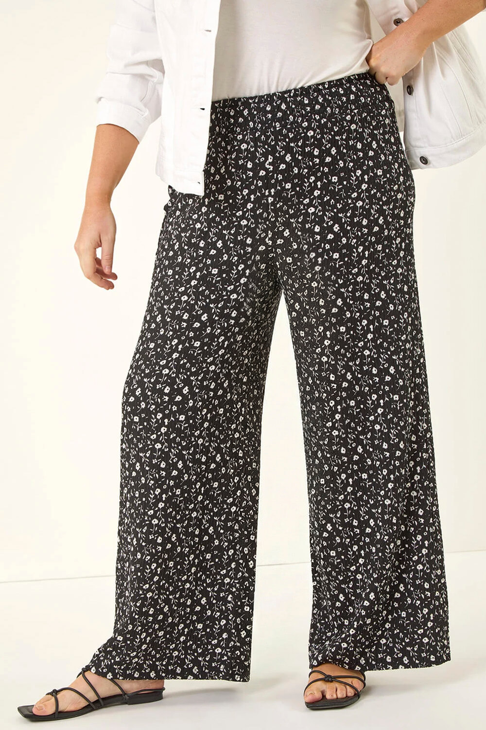 Black Curve Textured Print Wide Leg Trousers , Image 5 of 5