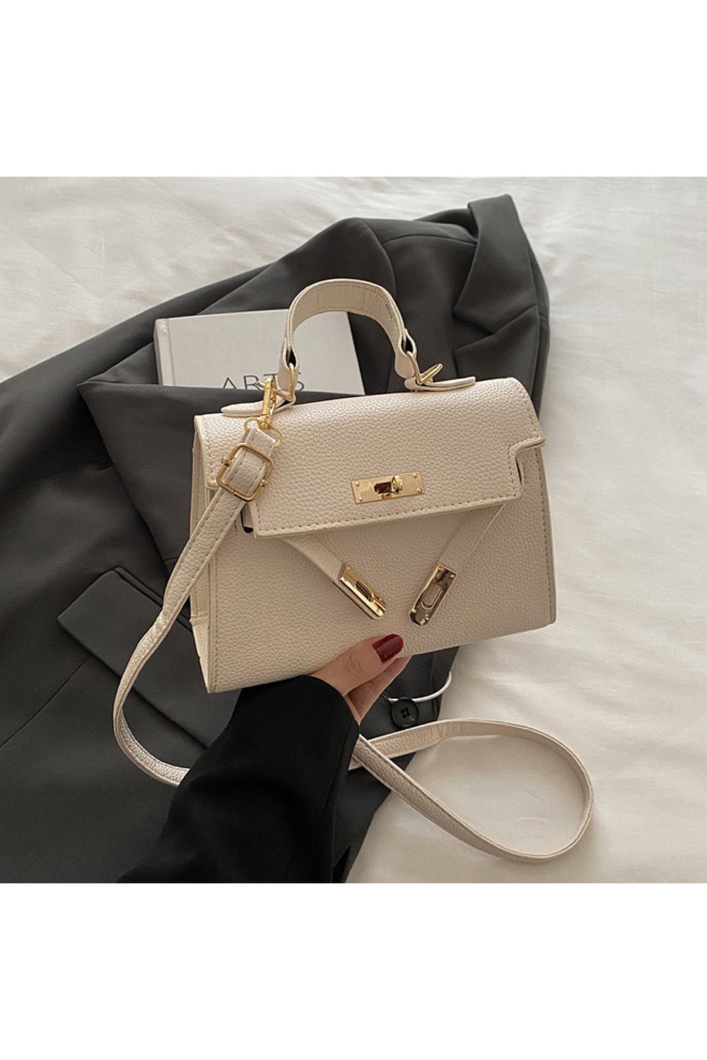 Black 'Catherine' Women's Small Crossbody Shoulder Handbag