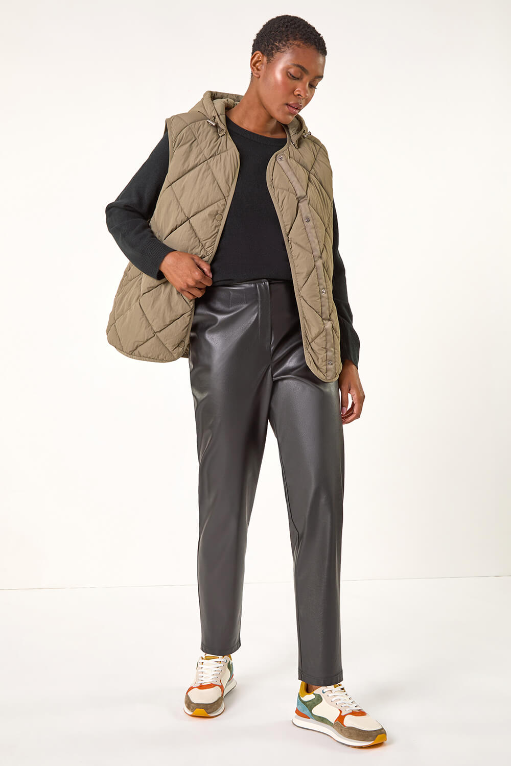 Khaki Hooded Quilt Gilet, Image 3 of 8