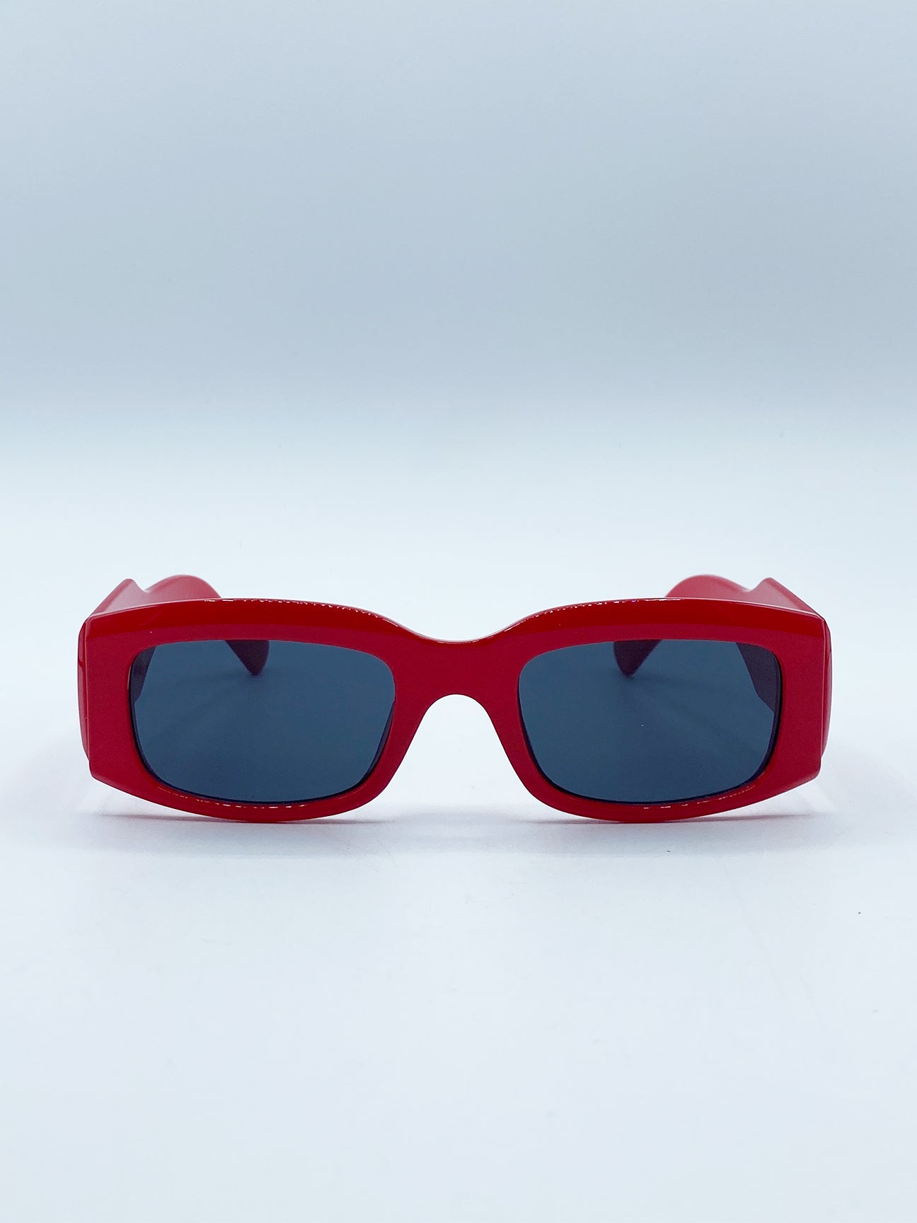 Red Chunky Rectangle Sunglasses In Red