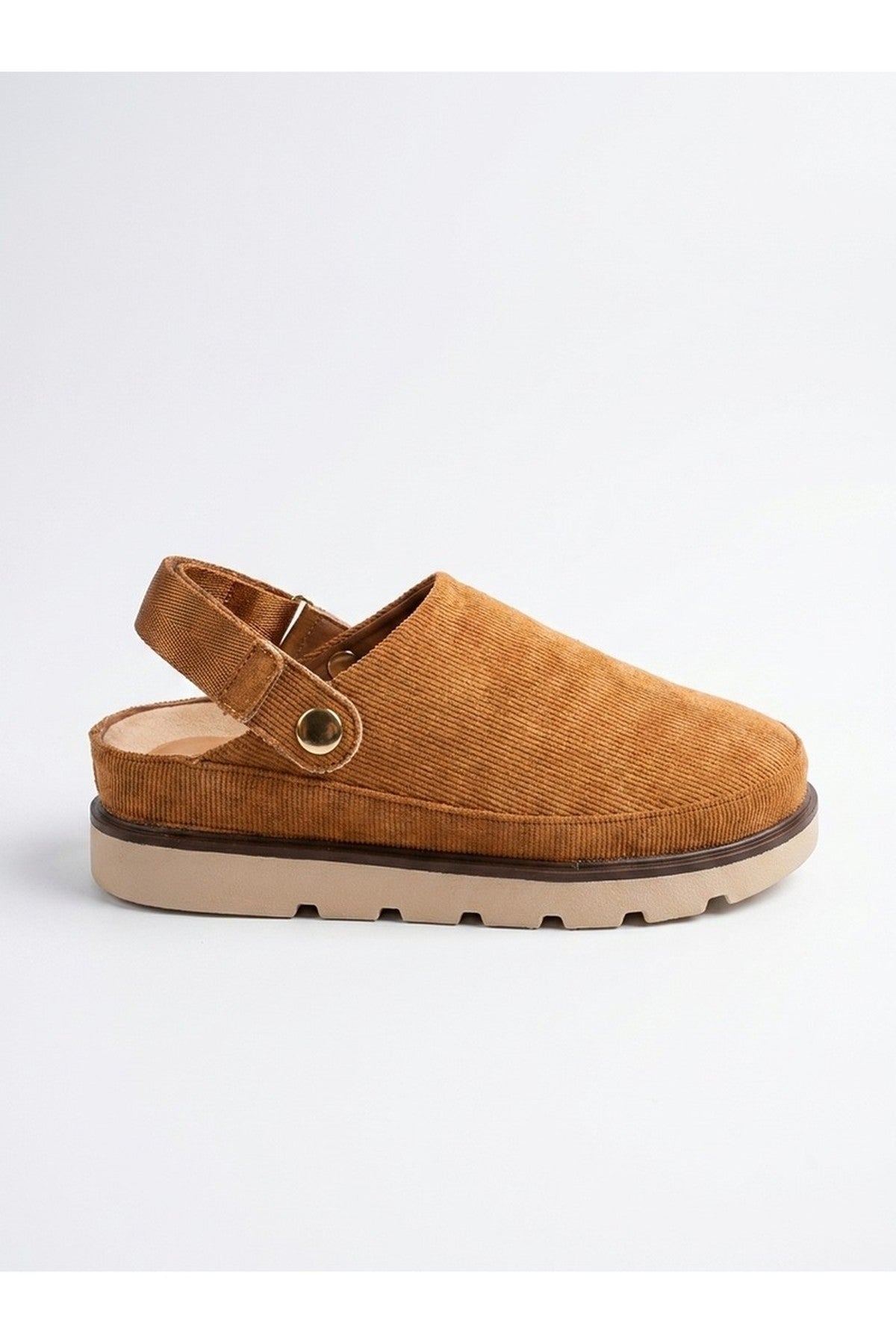 Camel iKrush Camel Tara Womens Suede Convertible Slingback Clogs, Image 4 of 4