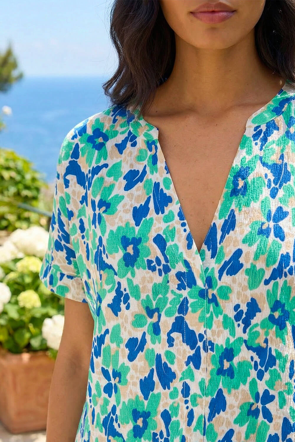 Green Abstract Print Stretch Tunic Top, Image 5 of 4