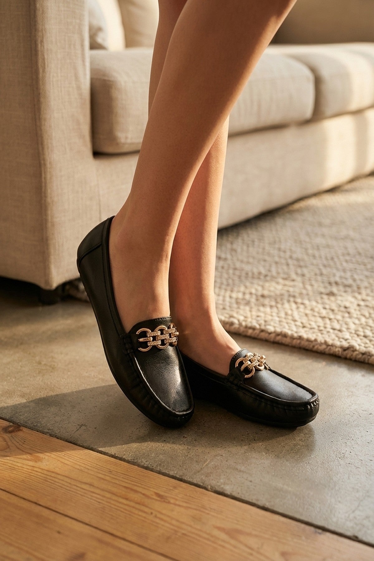 Black iKrush Black Olivia Womens Rhinestone Chain Loafers, Image 4 of 8