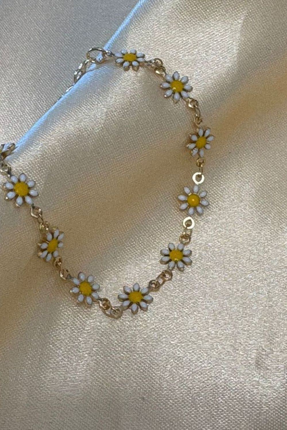 White Sunflower Charm Bracelet Boho Daisy Summer, Image 2 of 2