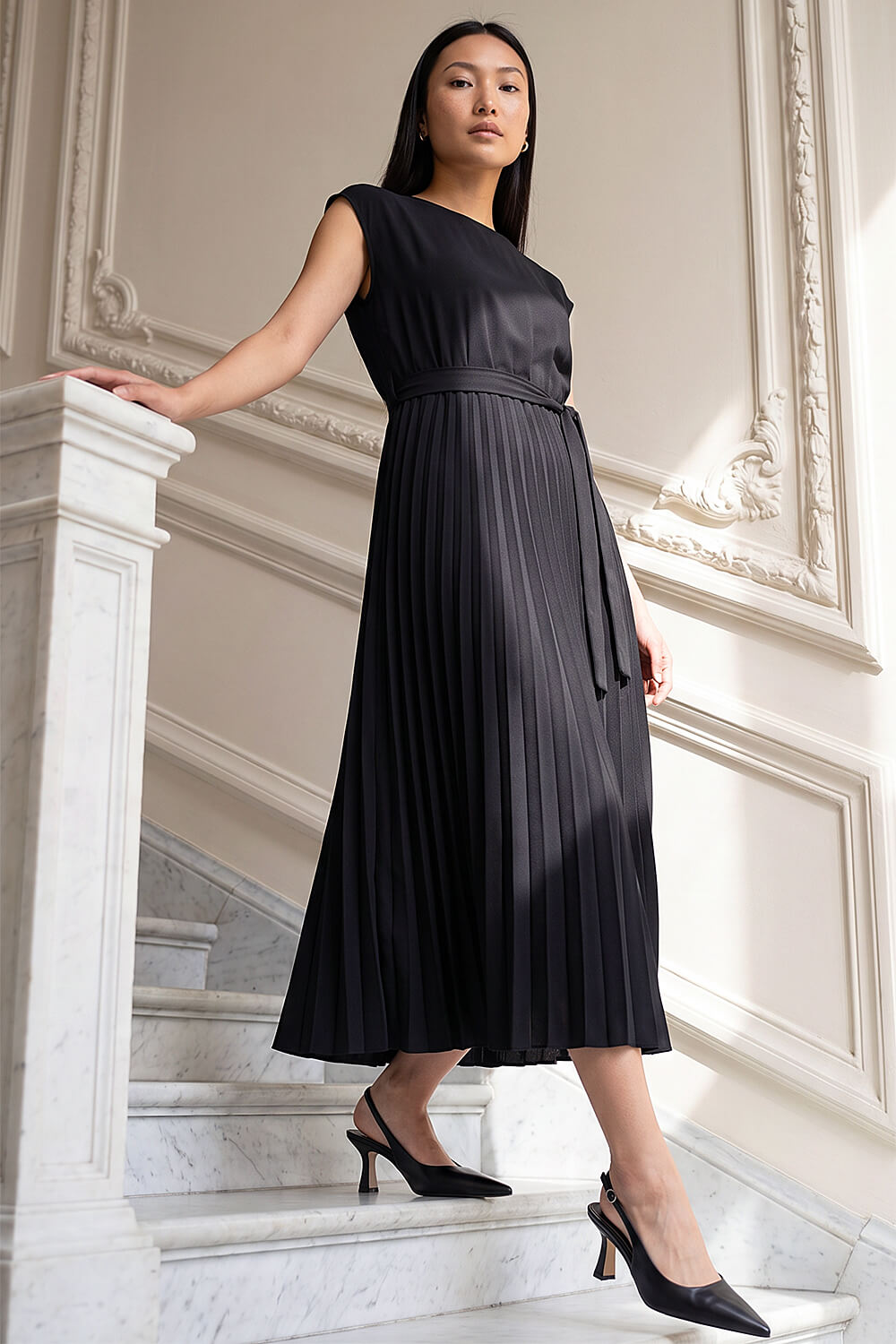 Roman Women's Black Pleated Tie Waist Dress Size 10