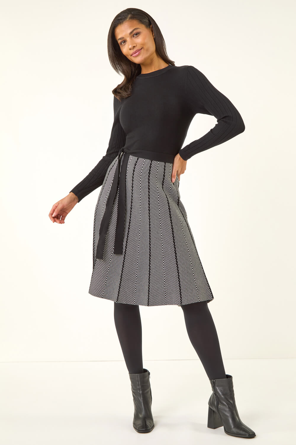 Black Chevron Print Belted Jumper Dress, Image 3 of 5