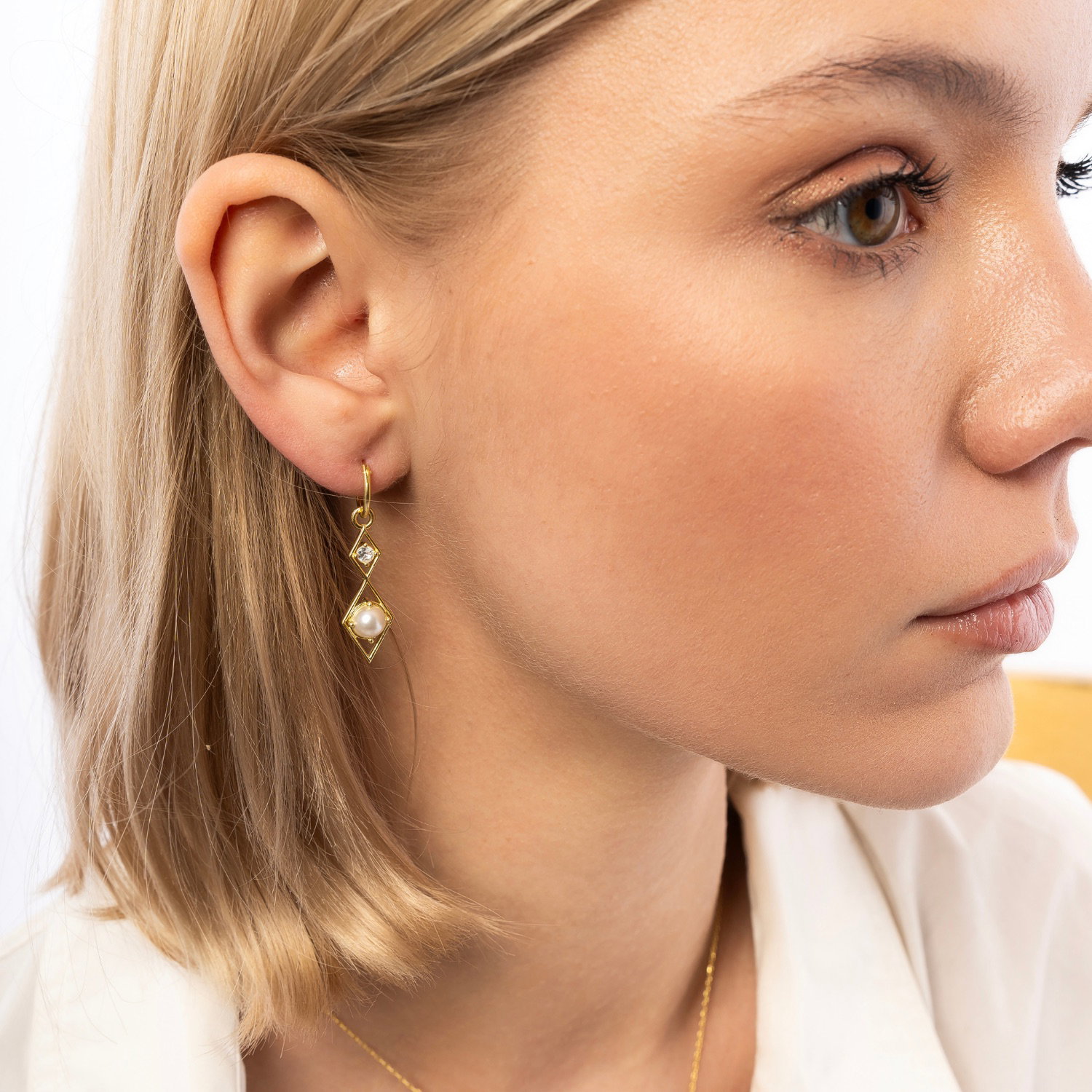 Gold Sterling Silver Rhombus 3D Pearl Necklace and Earring Set, Image 8 of 8