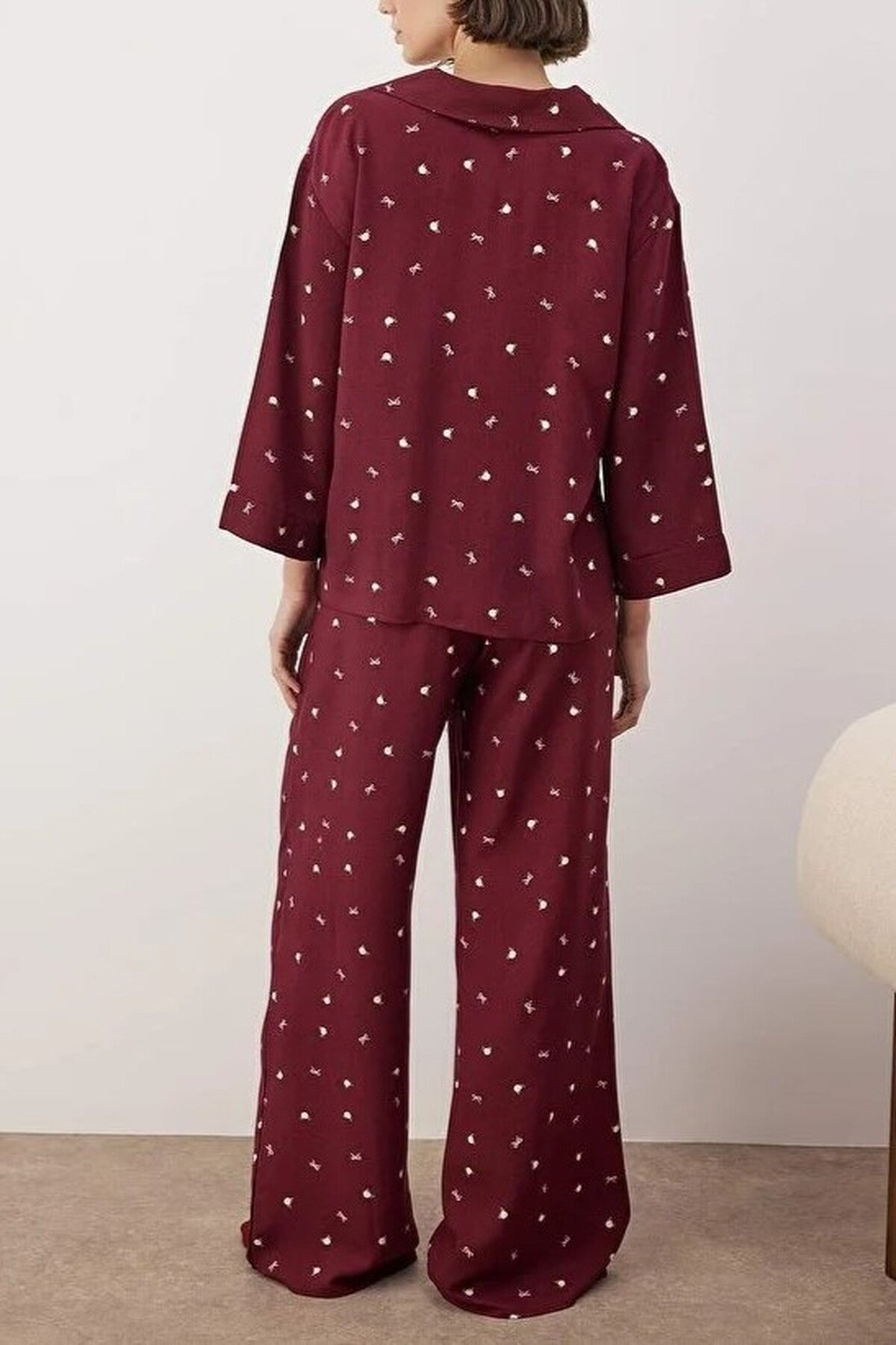 Burgundy WOVCOR Burgundy 2-Piece Printed Woven Pajama Set, Image 3 of 3