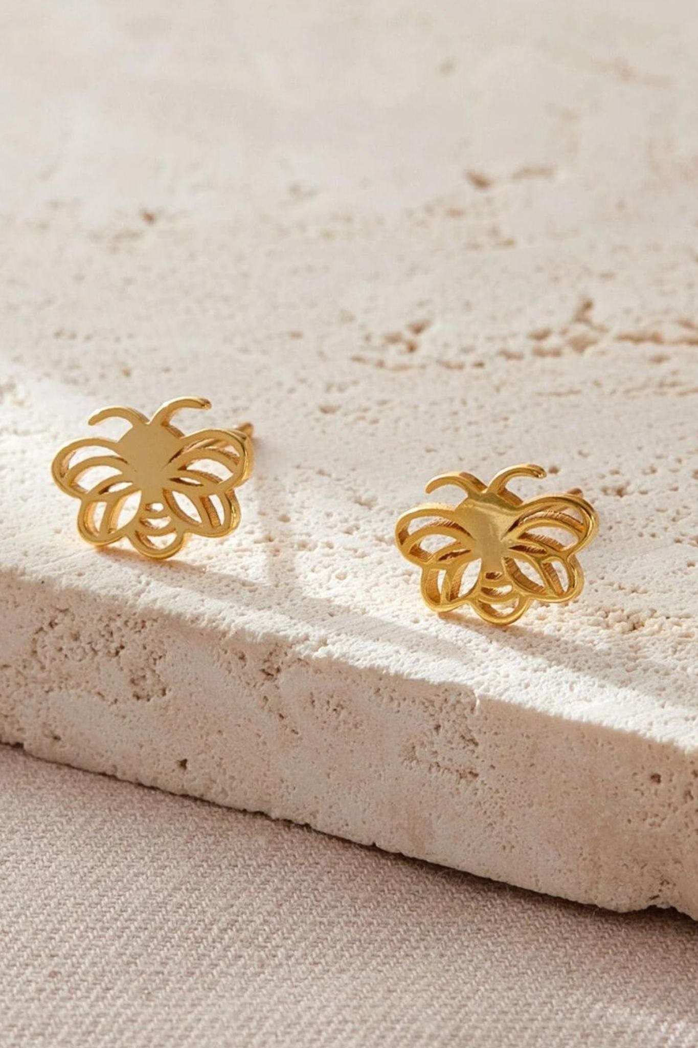 Gold Mia Gioielli Gold Sterling Silver Bee Stud Openwork Earrings, Image 3 of 3