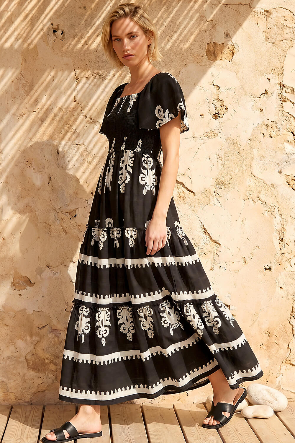 Roman Women's Black Border Print Shirred Maxi Dress Size 16