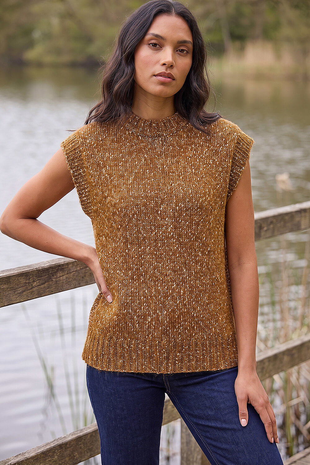Roman Women's Brown Speckled Knit Vest Size 10