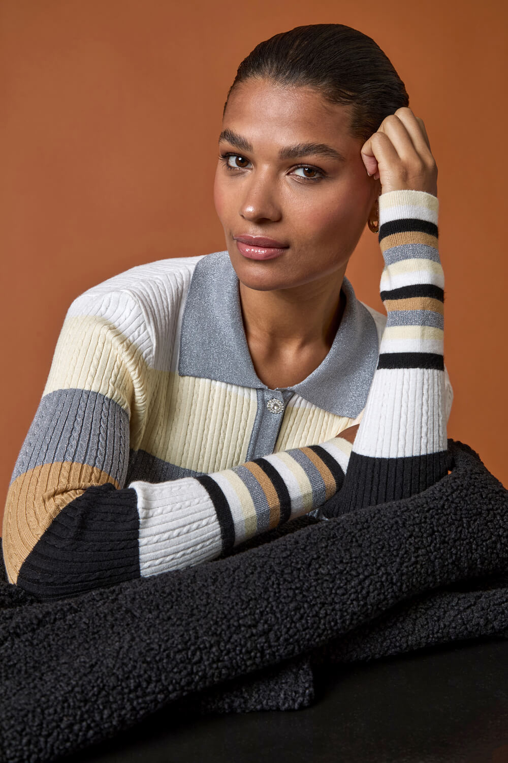 Roman Women's Ivory Stripe Collar Buttoned Knit Size 20