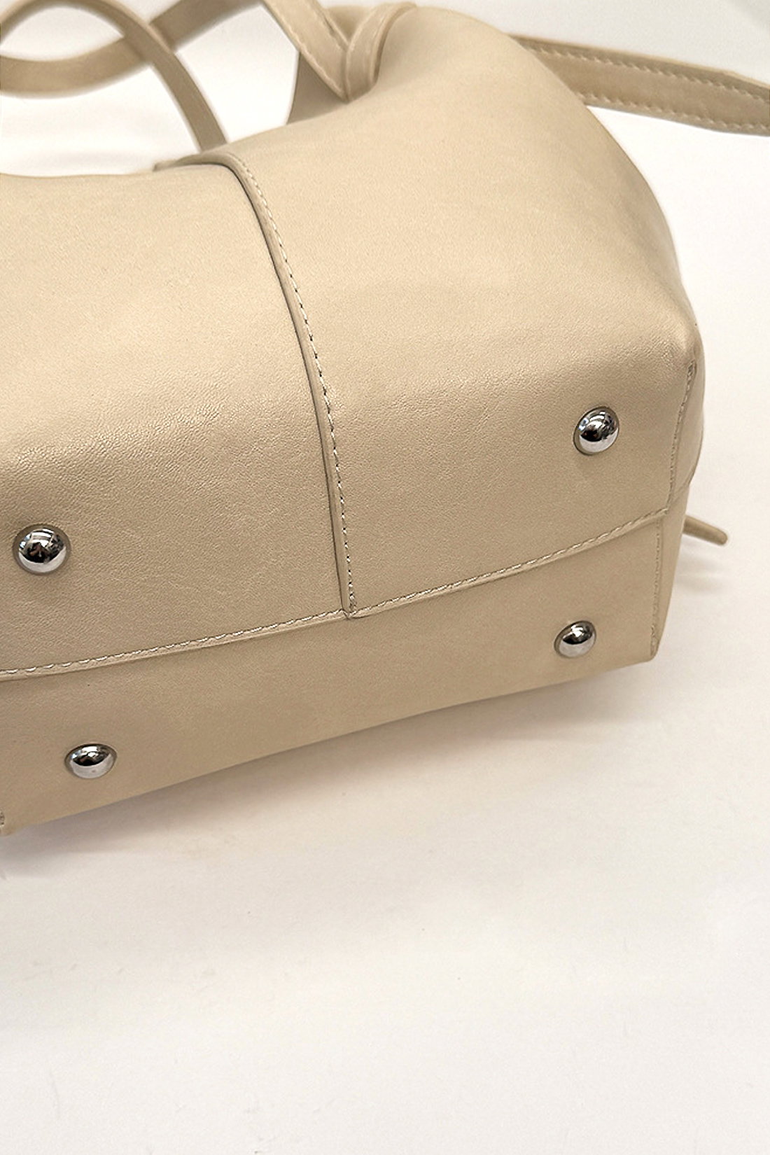 Beige Structured Handbag With Shoulder Strap, Image 4 of 5