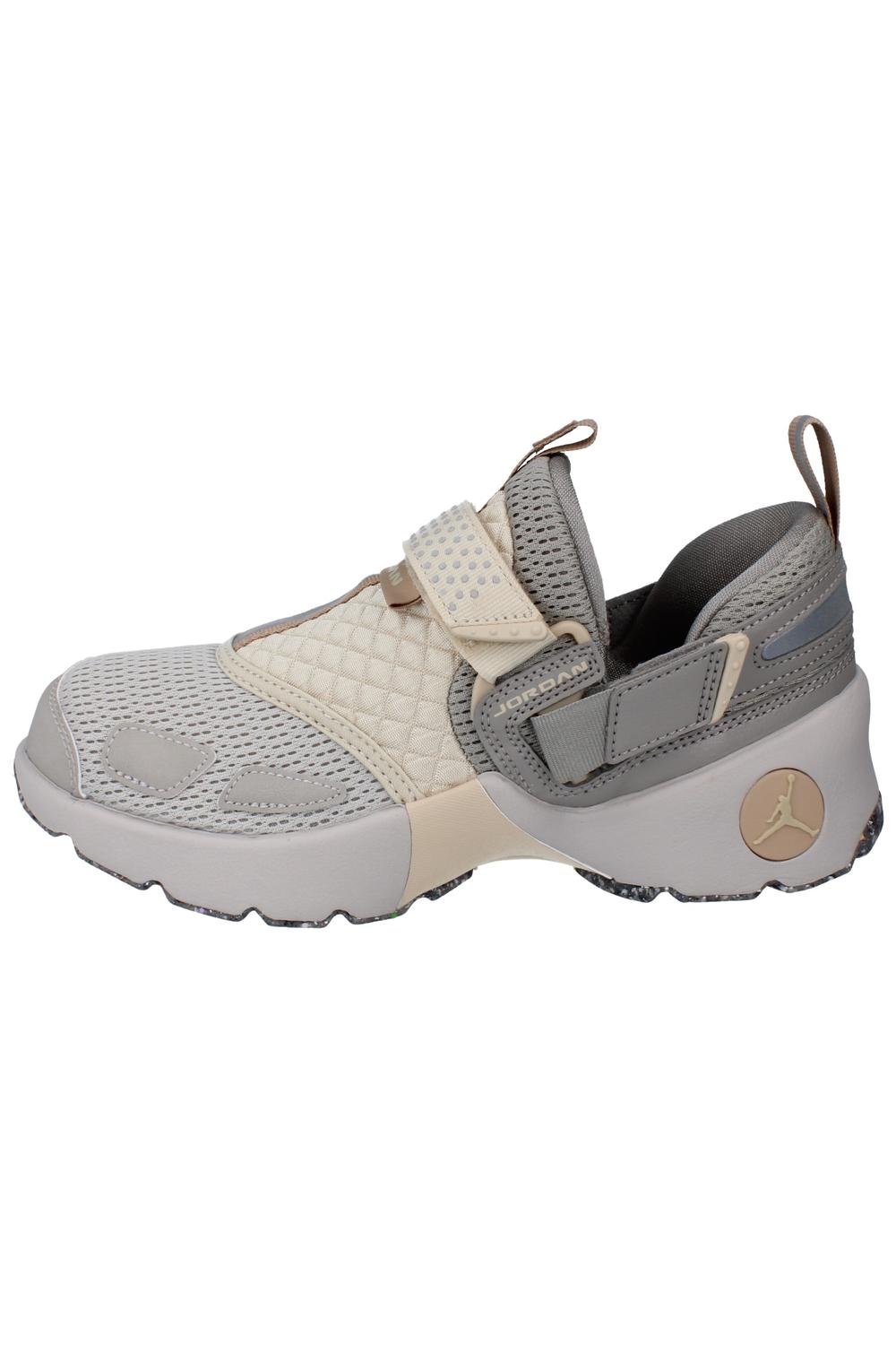 Beige Air Jordan Trunner LX MTR Trainers, Image 1 of 6