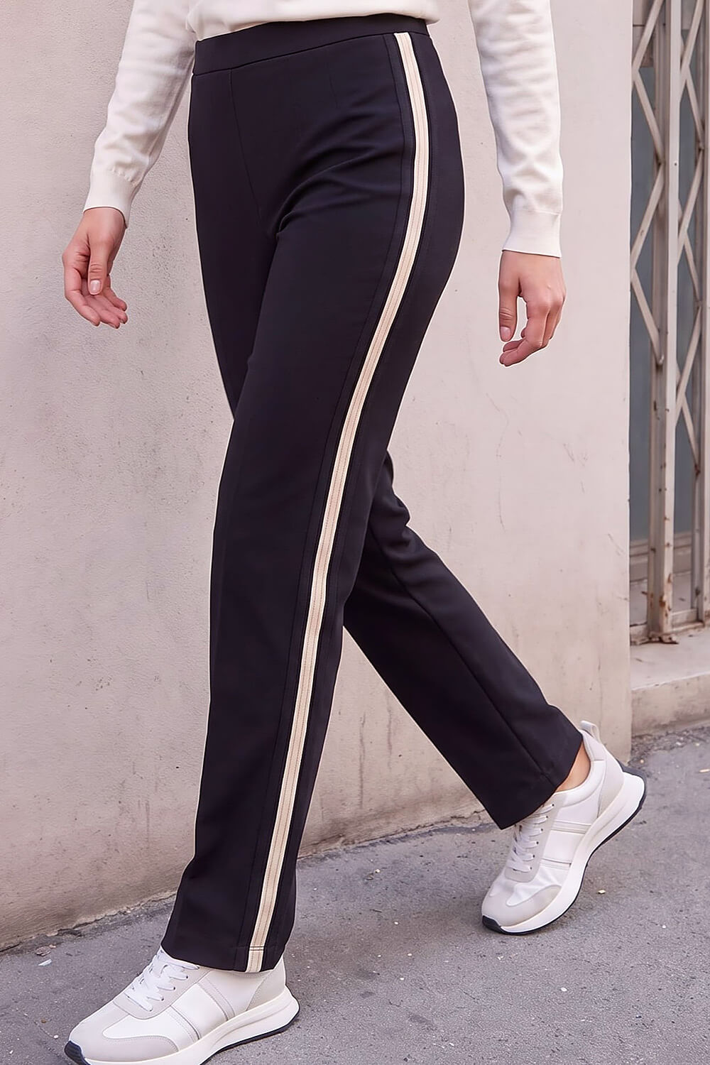 Roman Petite Women's Black Side Stripe Ponte Trouser Size 10