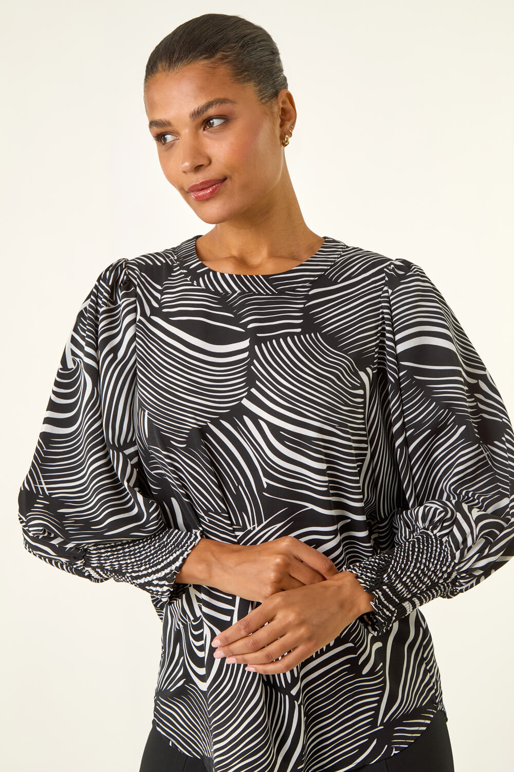 Black Linear Abstract Print Top, Image 5 of 5