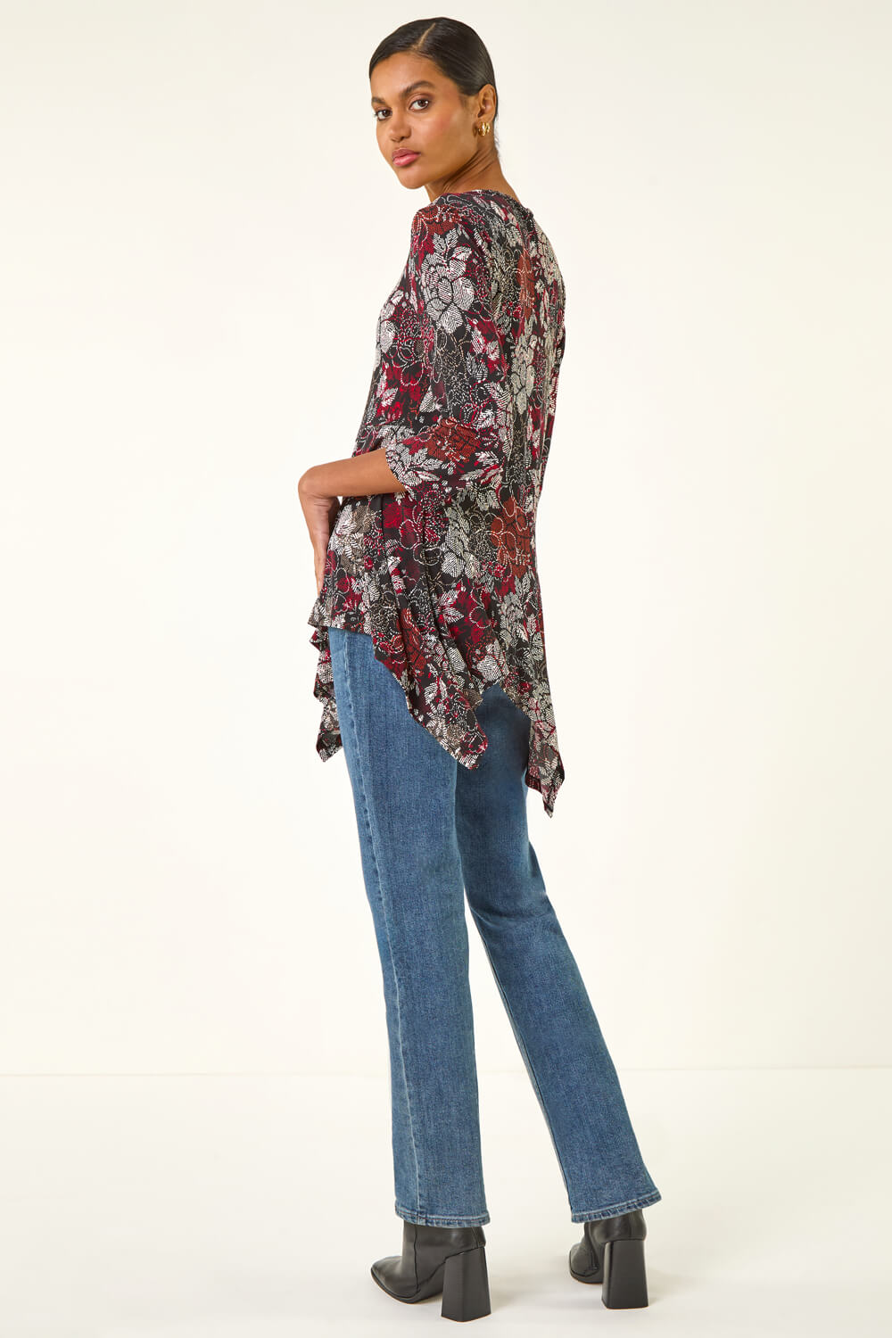 Red Floral Puff Print Hanky Hem Top, Image 4 of 5